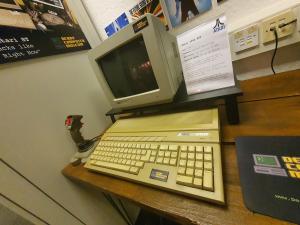 Atari 1040 STF - picture 2