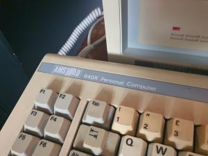 Amstrad PC1640 - picture 2