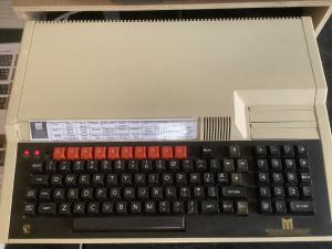 Acorn BBC Master - picture 2