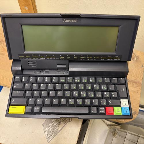 Amstrad NC200