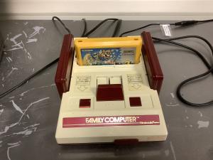 Nintendo Famicom - picture 1