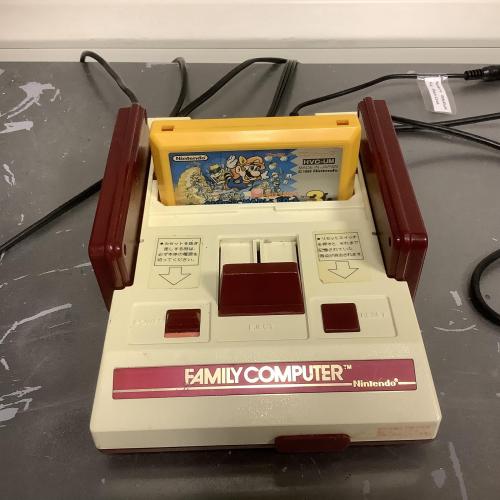 Nintendo Famicom