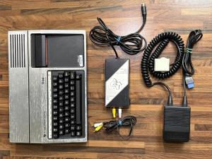 Texas Instruments TI99/4A - picture 2