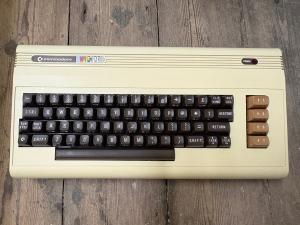 Commodore VIC-20 - picture 1