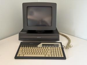 ACT Apricot PC Xi10 - picture 1